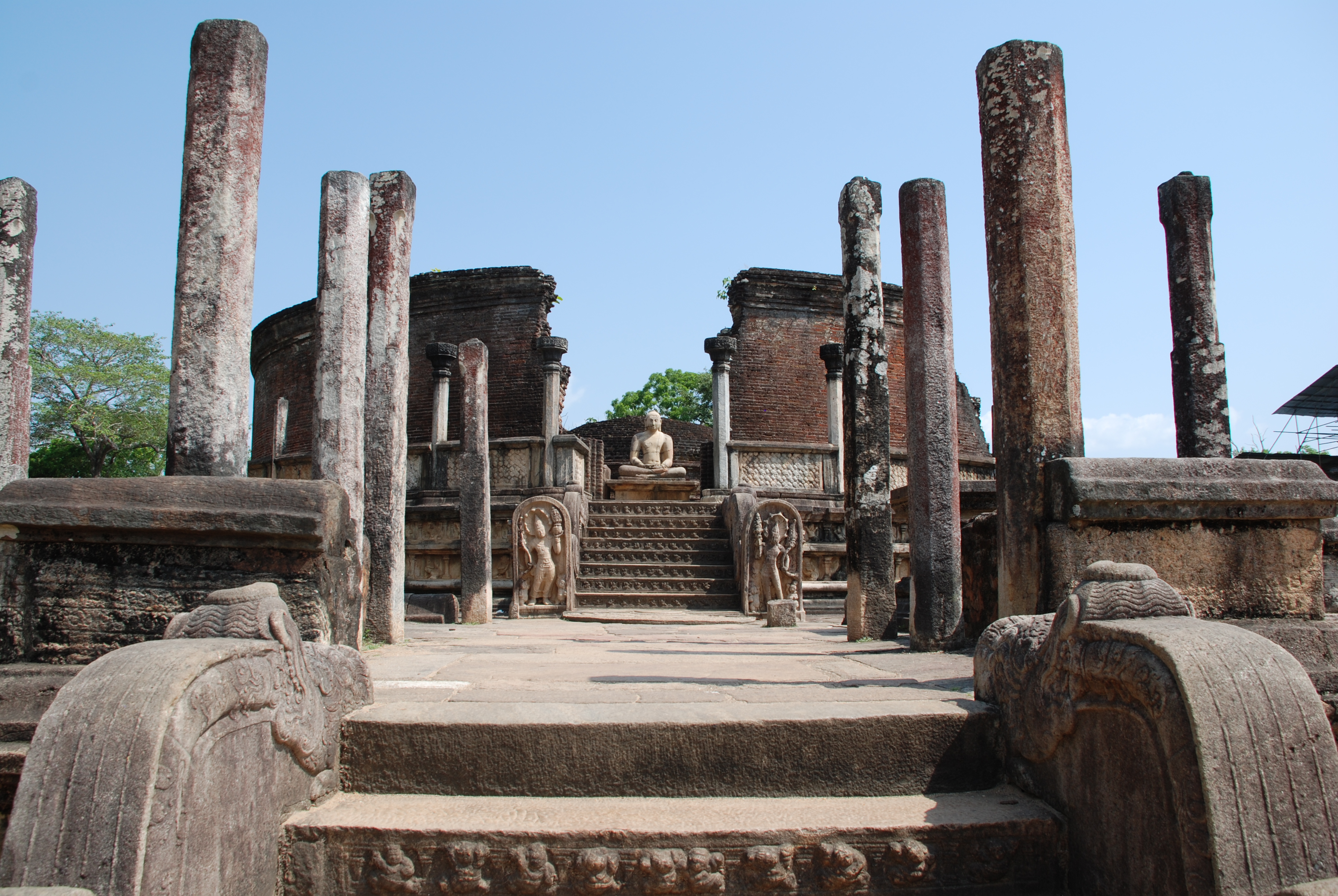 Polonnaruwa_Cultural_Triangle