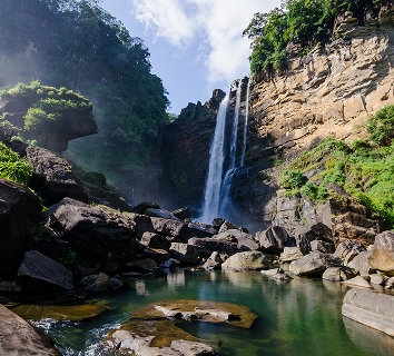 Laxapana Falls